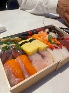 🍣